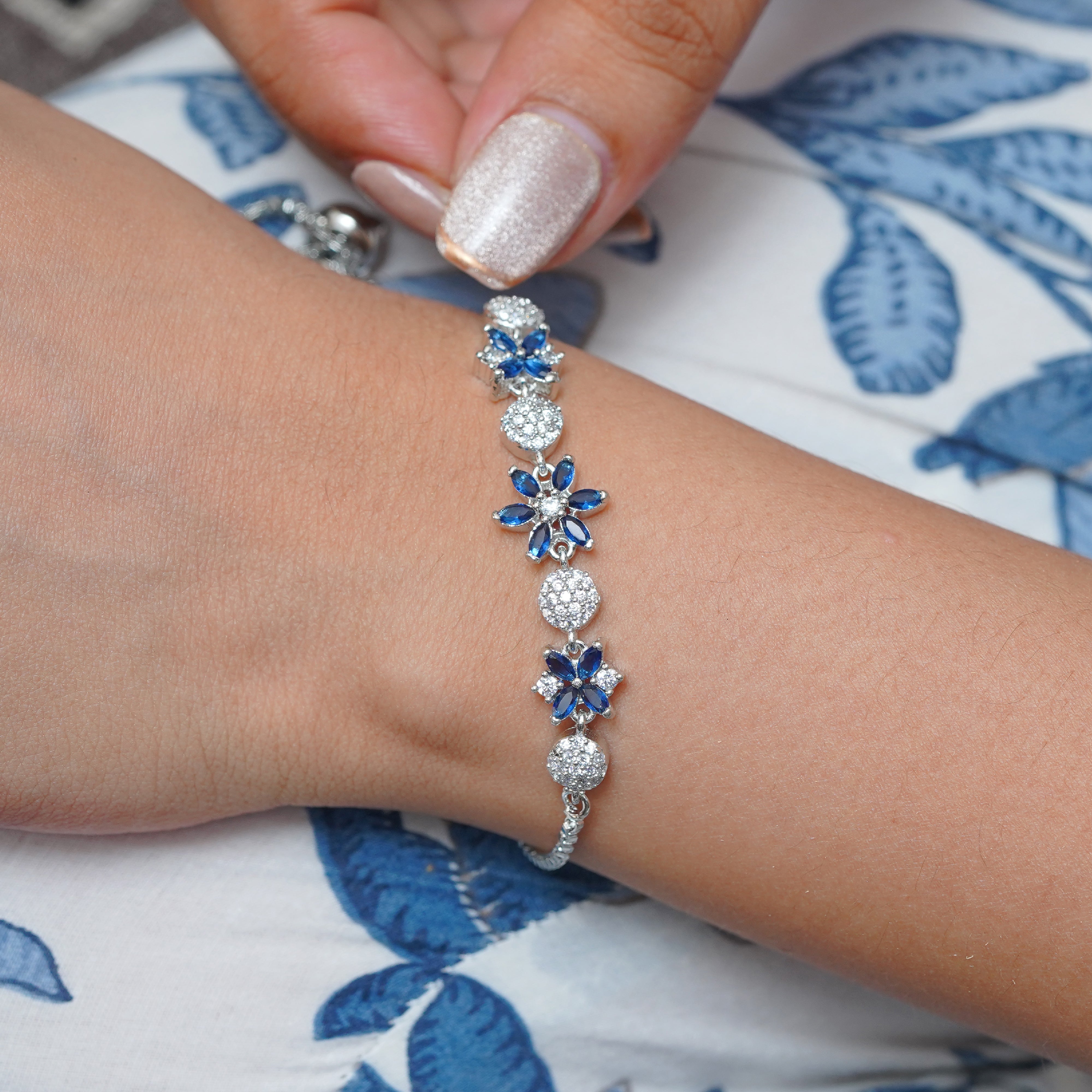 Delicate Blue Gemstone Floral Zircon Silver Bracelet for Women SBR1