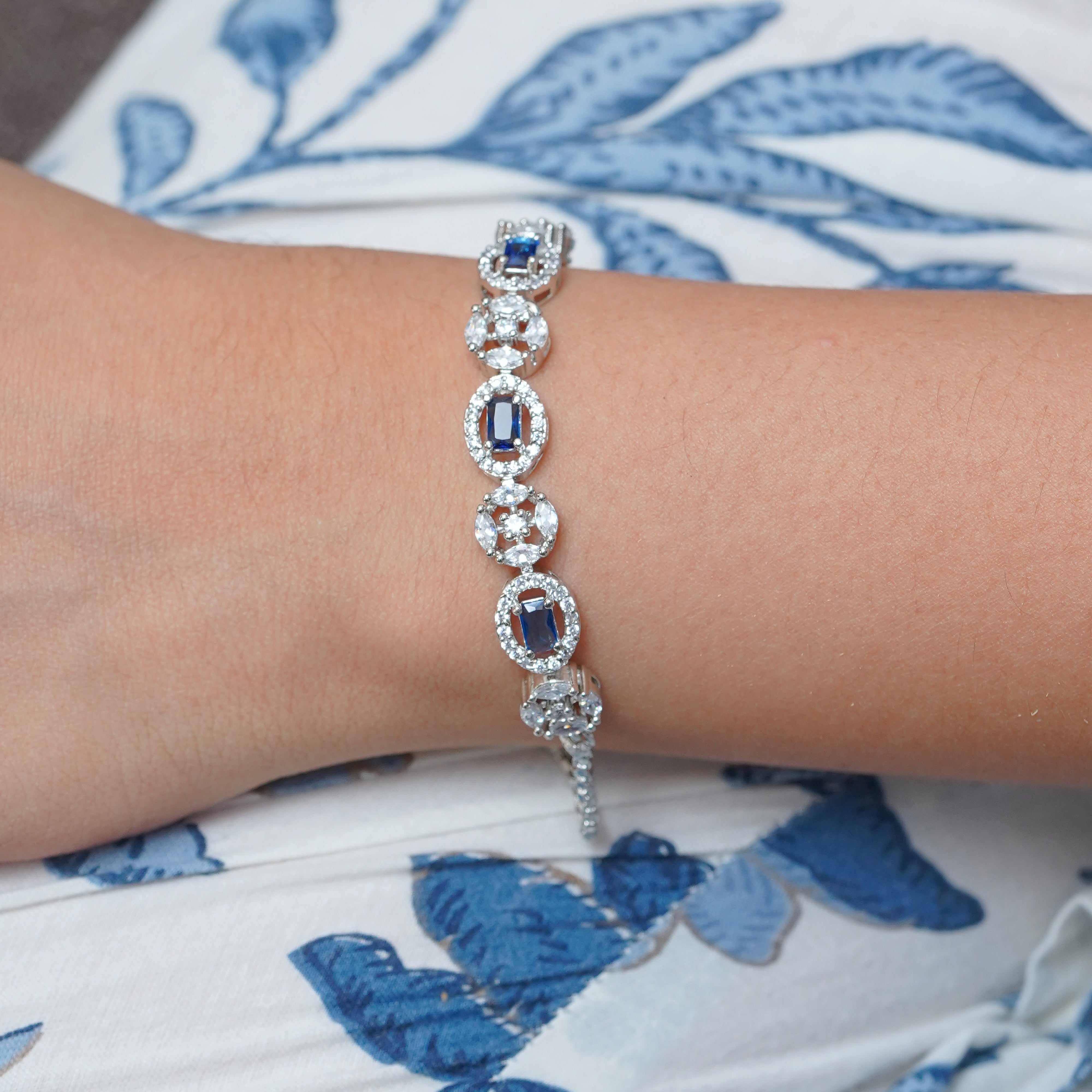 Radiant Light Blue Stone Silver Bracelet Glamour by SELAYA SBR3