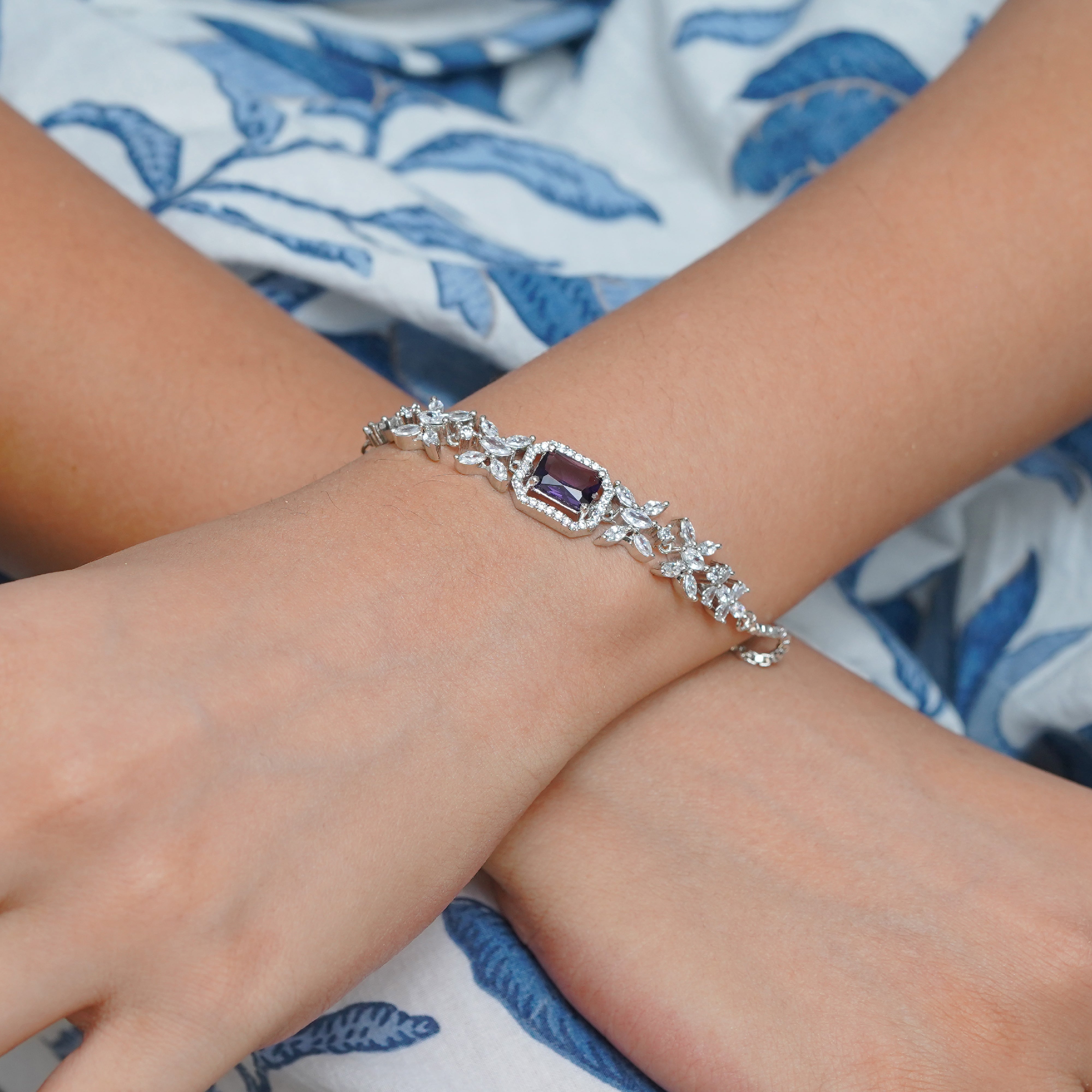 Radiant Purple Stone Silver Bracelet Glamour by SELAYA SBR-5