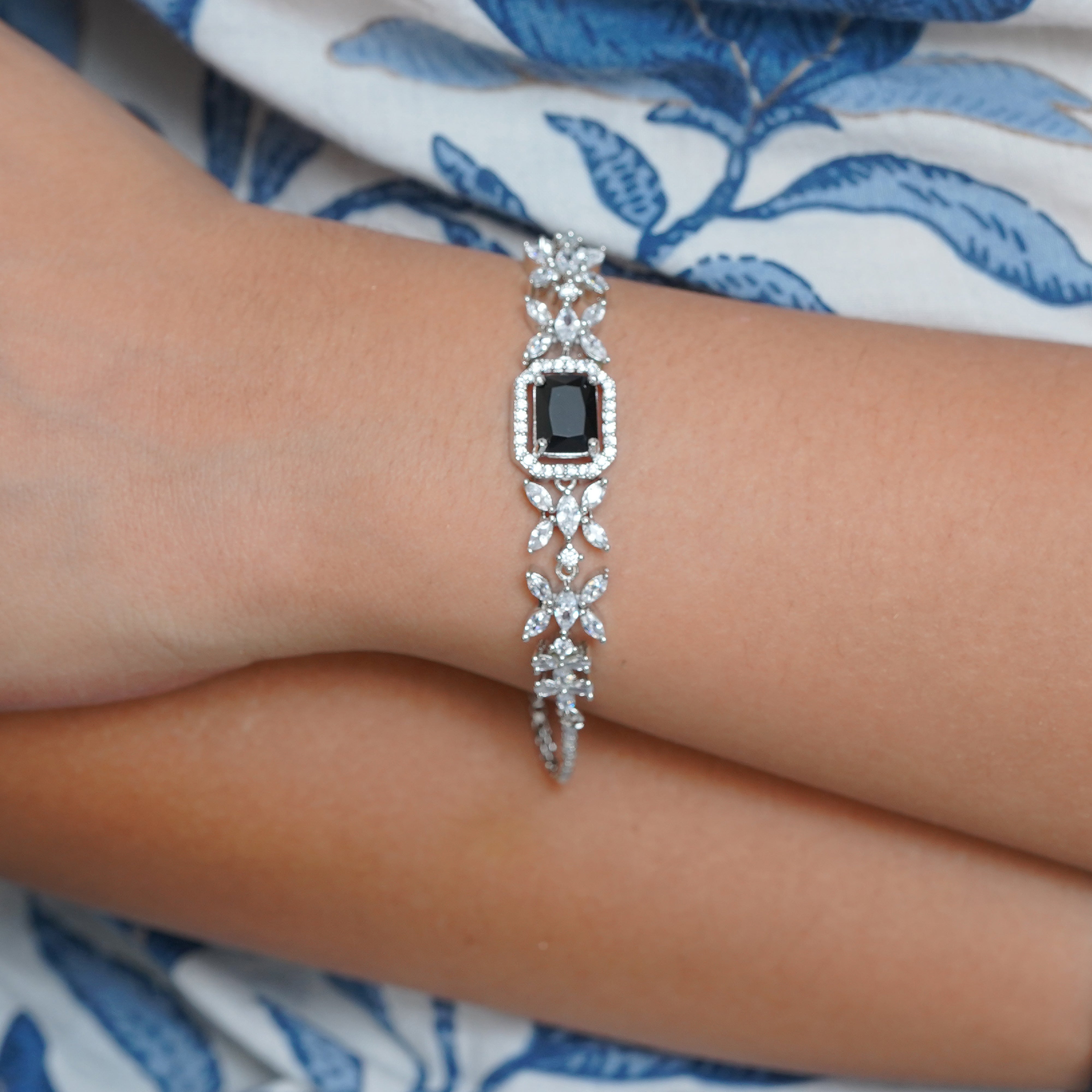 Elegant Black Stone Silver Bracelet - Luxury by SELAYA SBR5