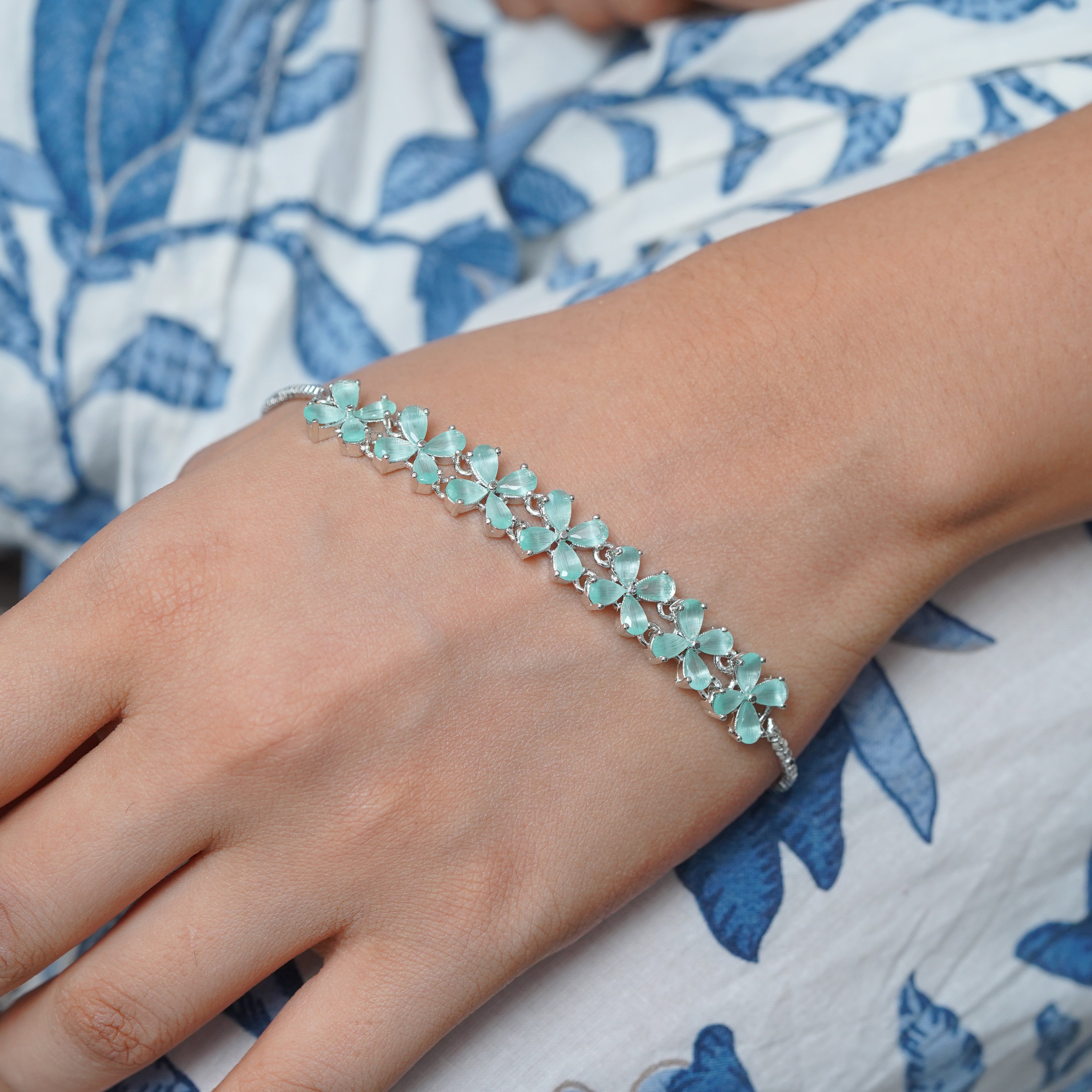 Delicate Mint Green Floral Silver Bracelet Elegance by SELAYA SBR6