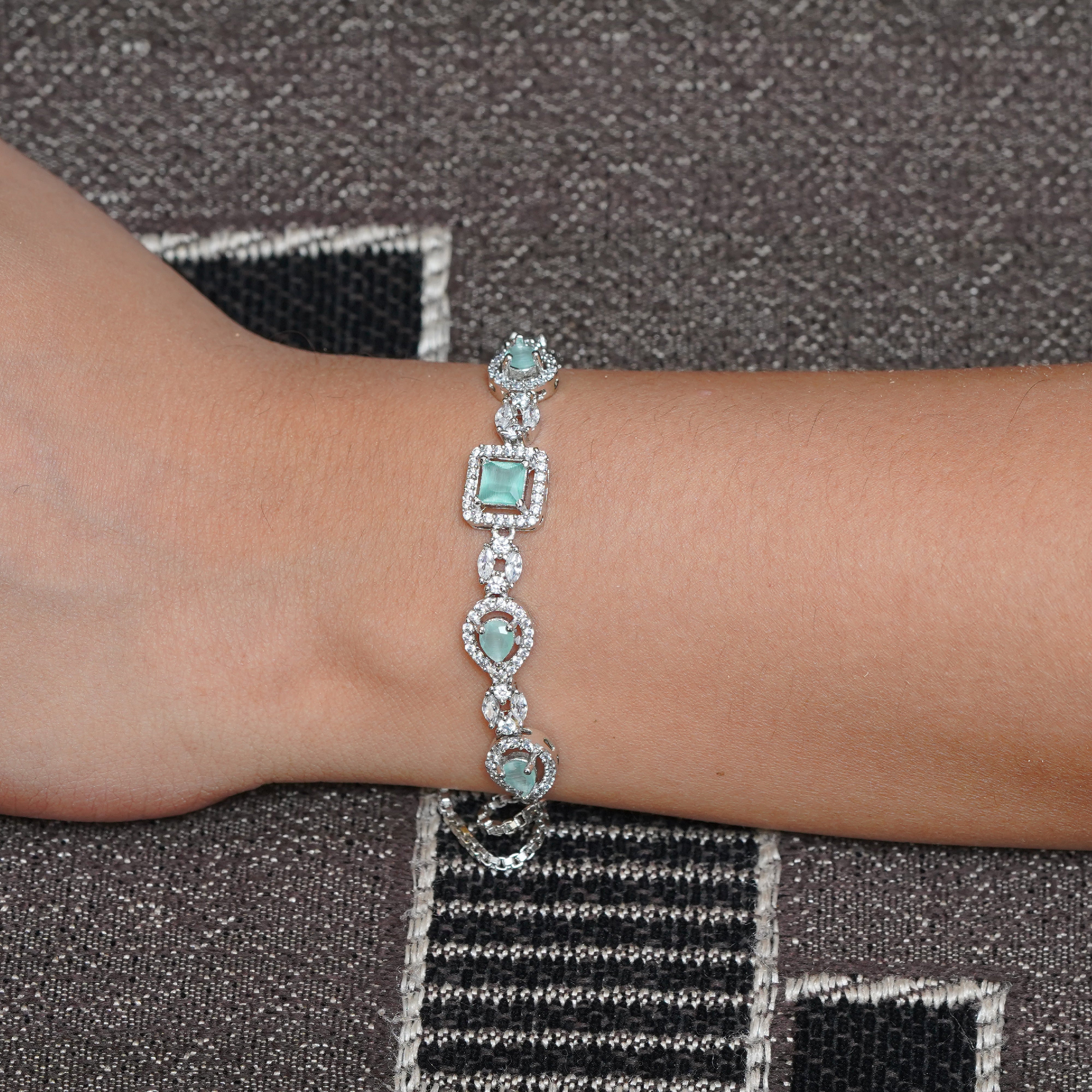 Elegant Mint Green Adjustable Silver Bracelet - SELAYA Glamour Collection