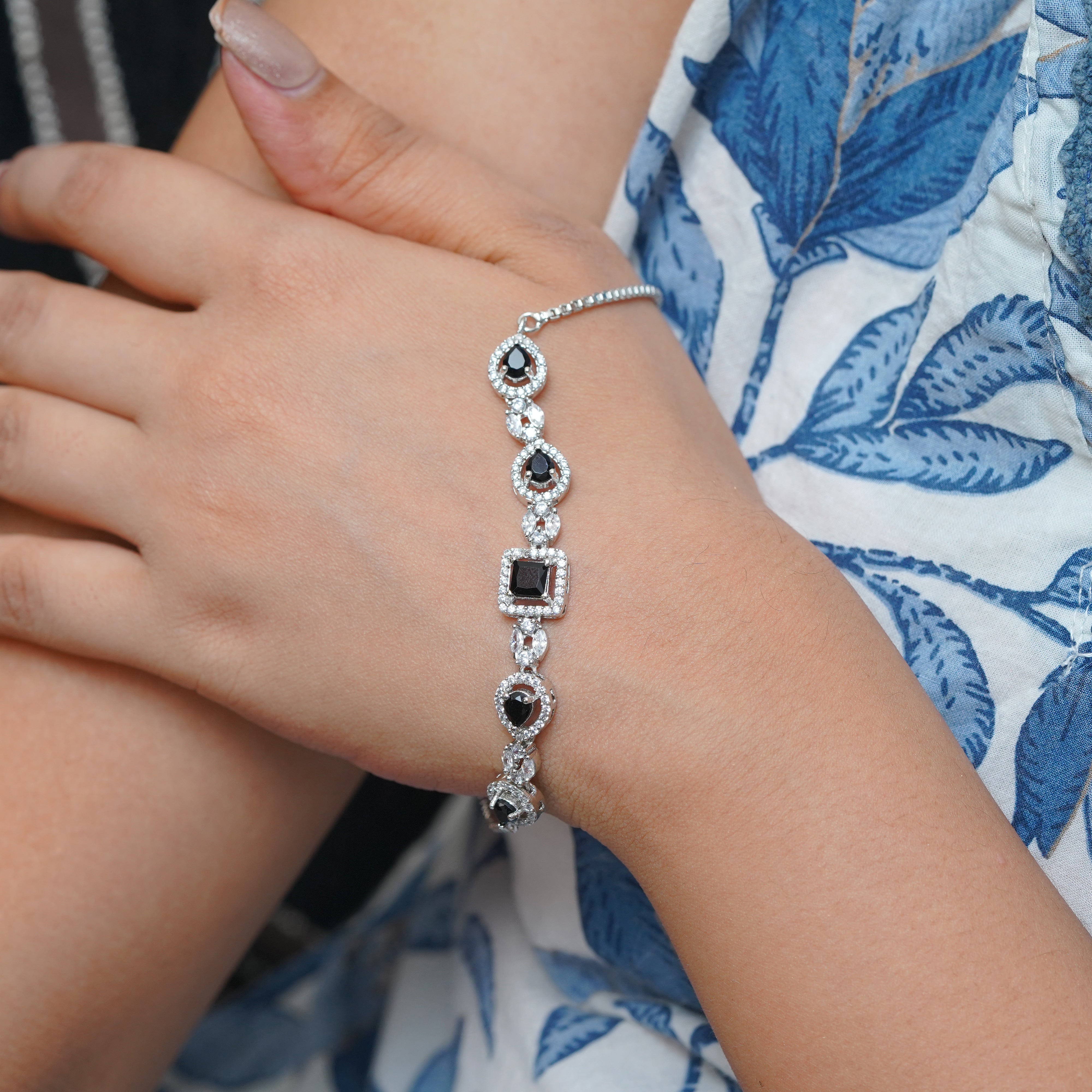 Onyx Elegance Adjustable Silver Bracelet - Glam by SELAYA