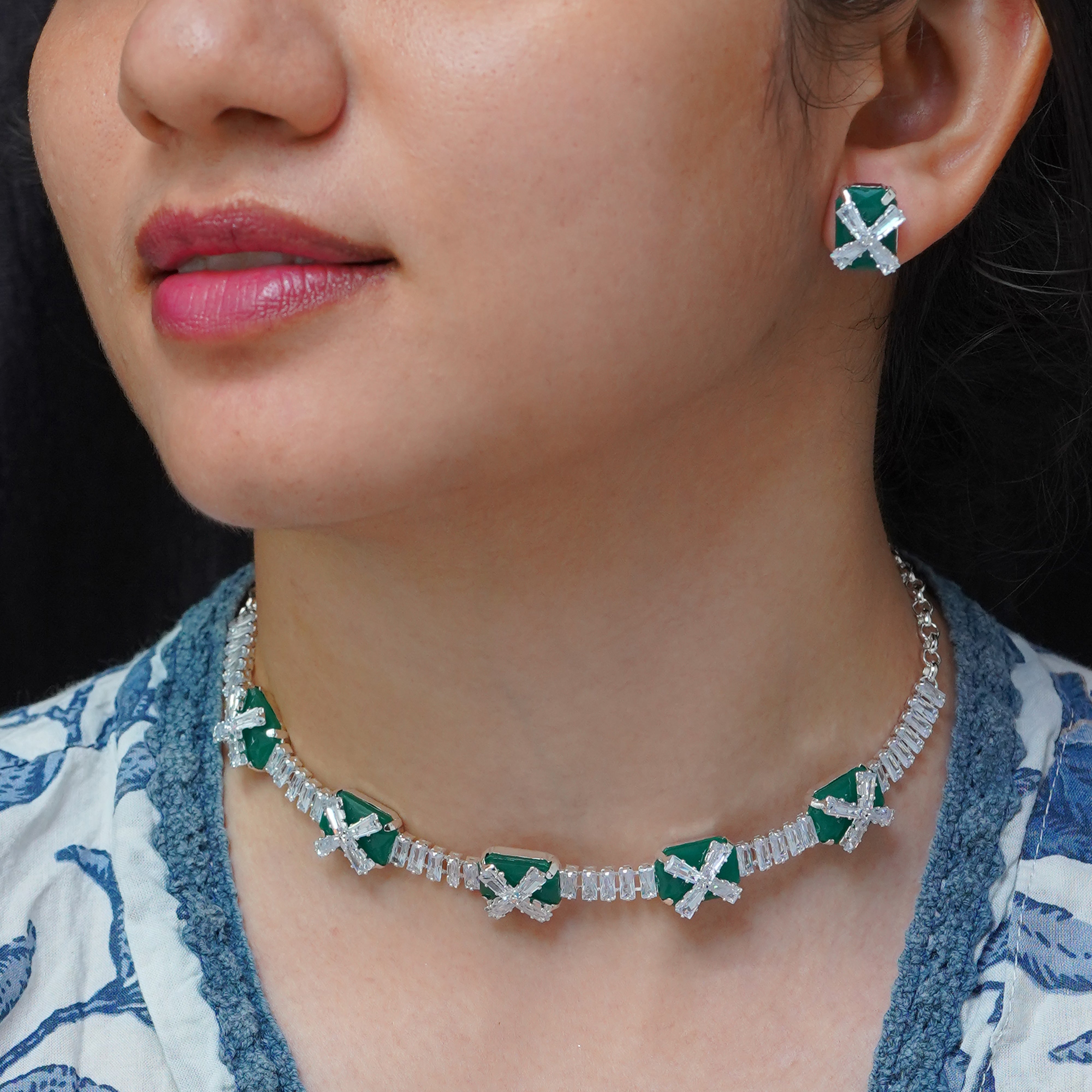 Elegant Green Gemstone Necklace with Matching Earrings Set For Women SNC17