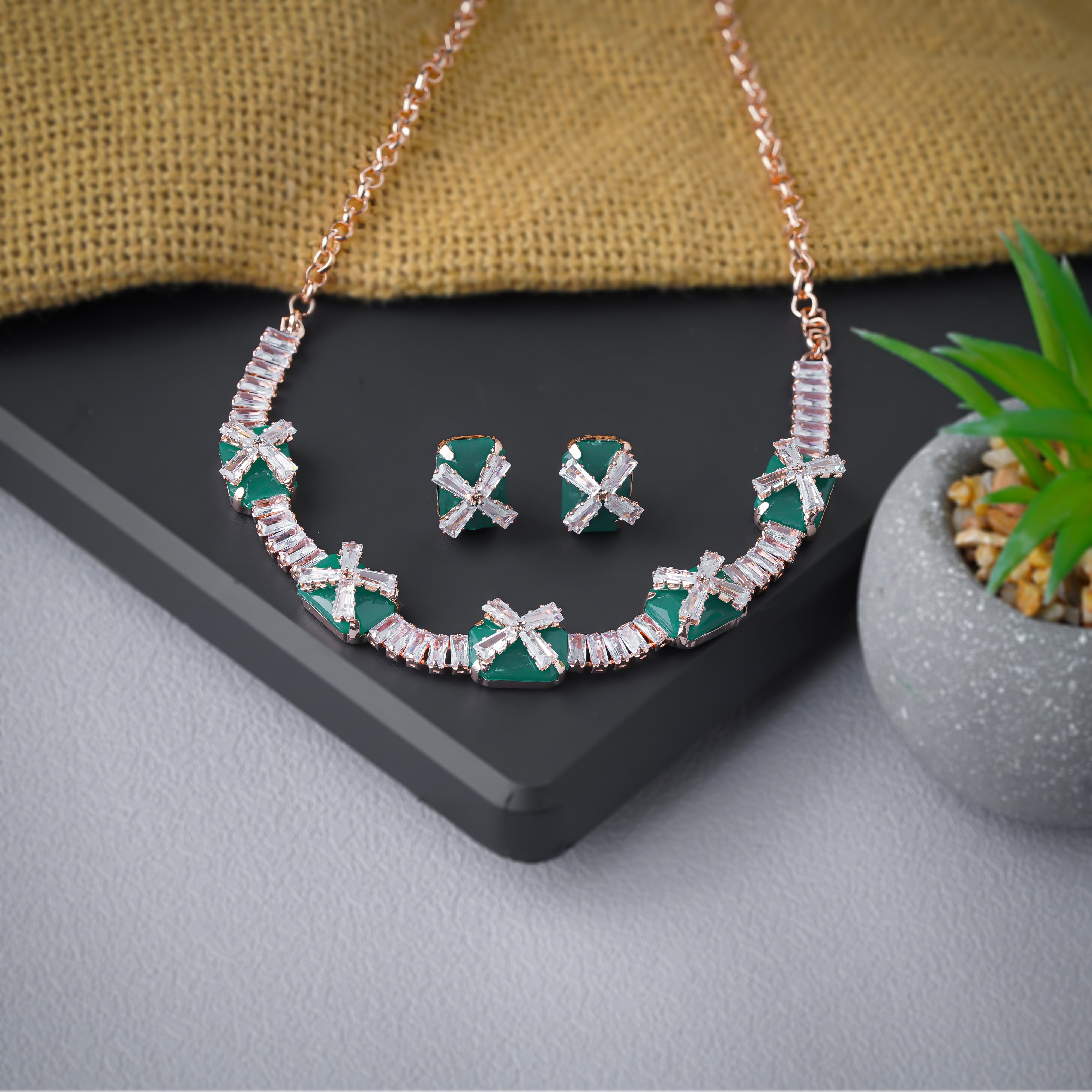 Elegant Green and Rose Gold Crystal Necklace and Earrings Set For Women SNC18