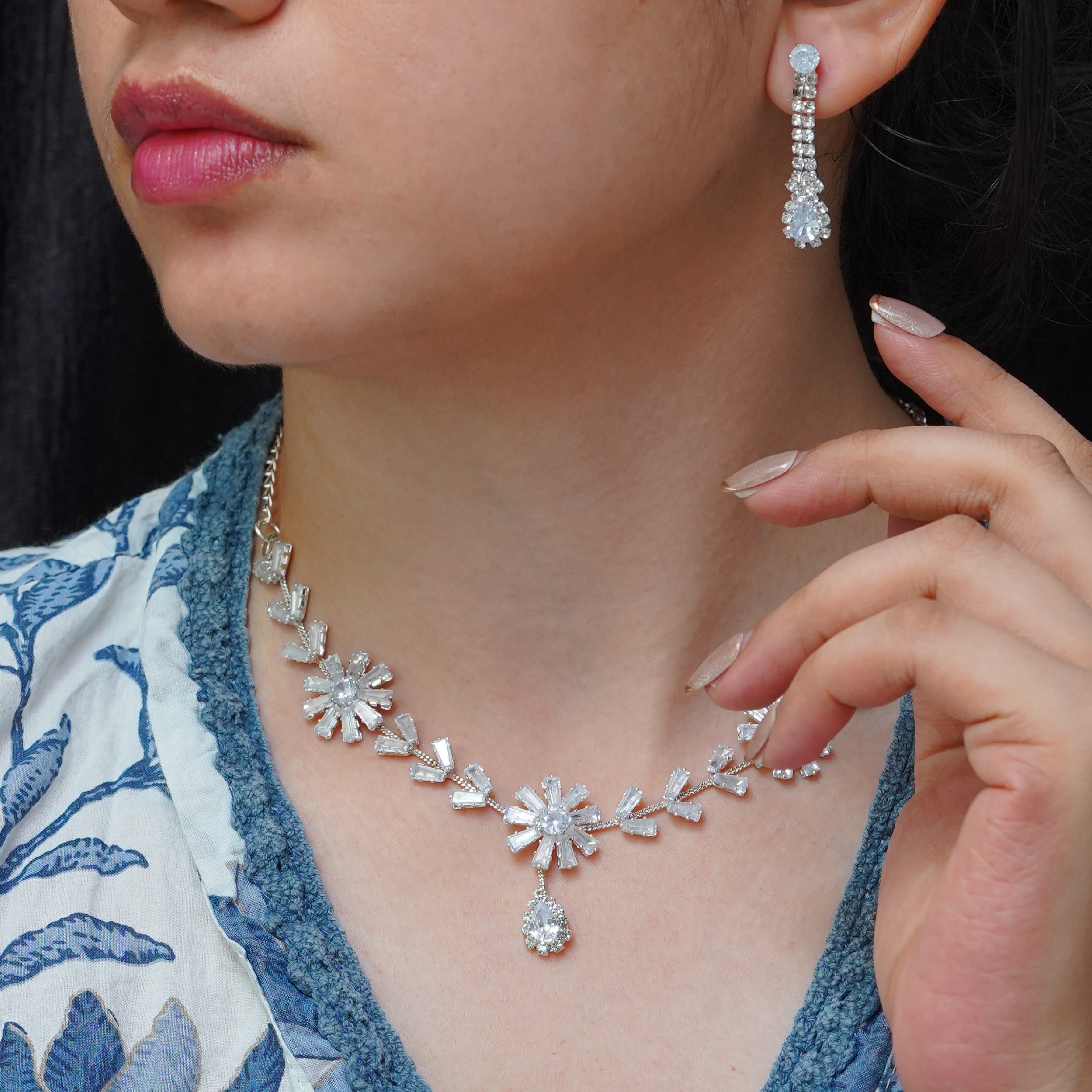 Stunning Floral Baguette Necklace and Earrings Set For Women SNC6