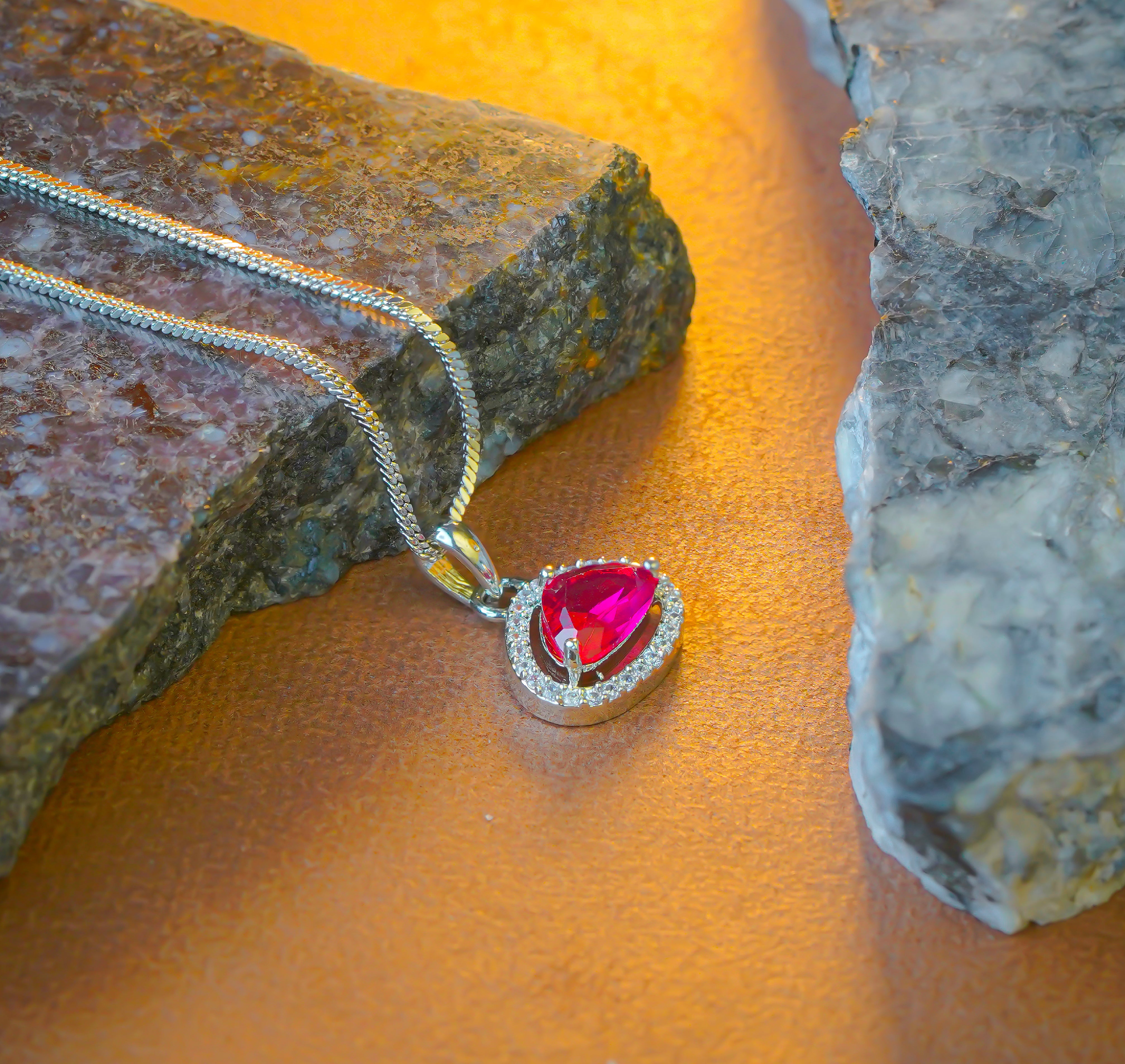 Stunning Teardrop Red Gemstone Pendant Set with Earrings