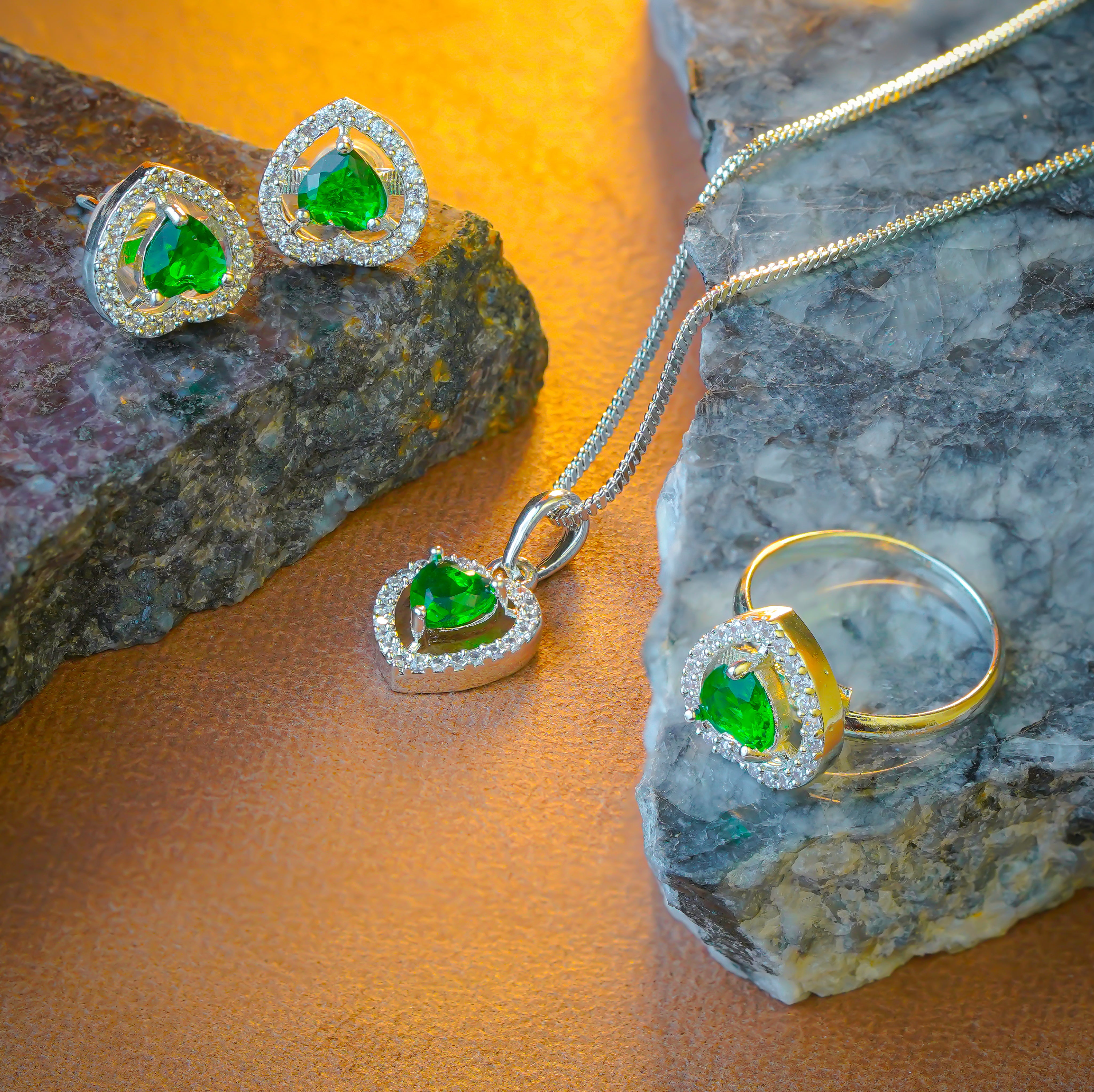 SELAYA Heart-Shaped Green Crystal Pendant Set with Earrings and Ring