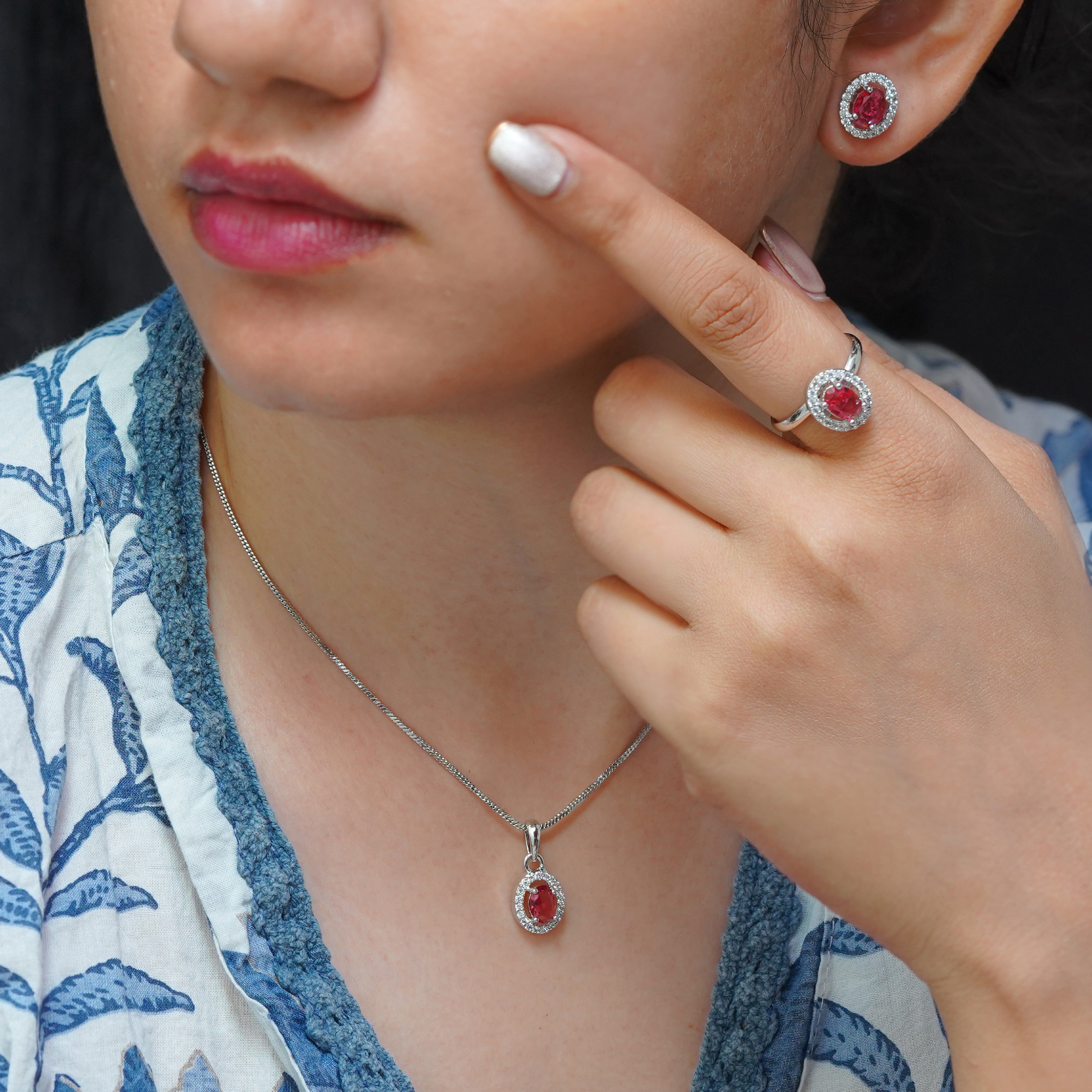 SELAYA Ruby Red Oval Crystal Pendant Set with Earrings and Ring