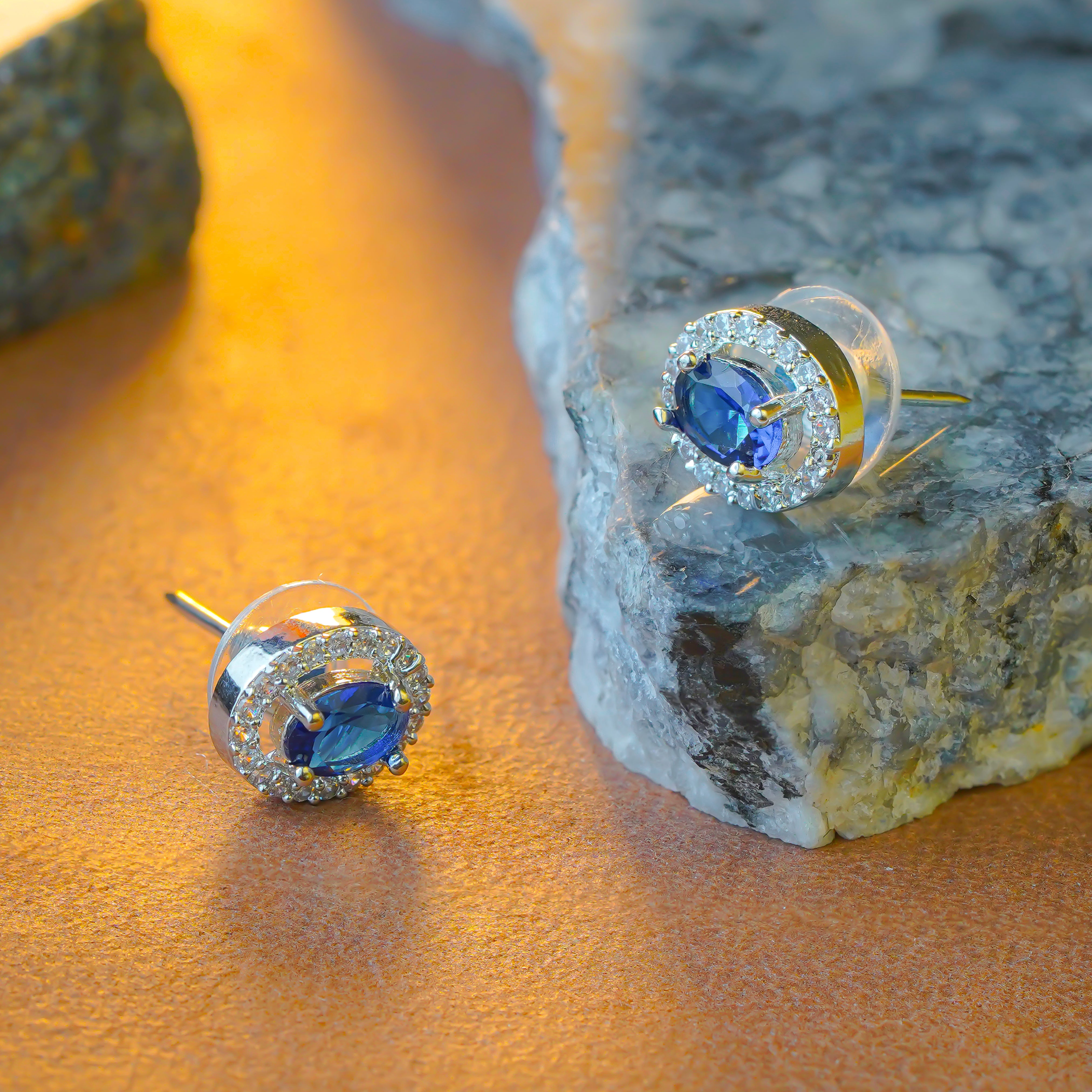 SELAYA Sapphire Oval Crystal Pendant Set with Earrings and Ring