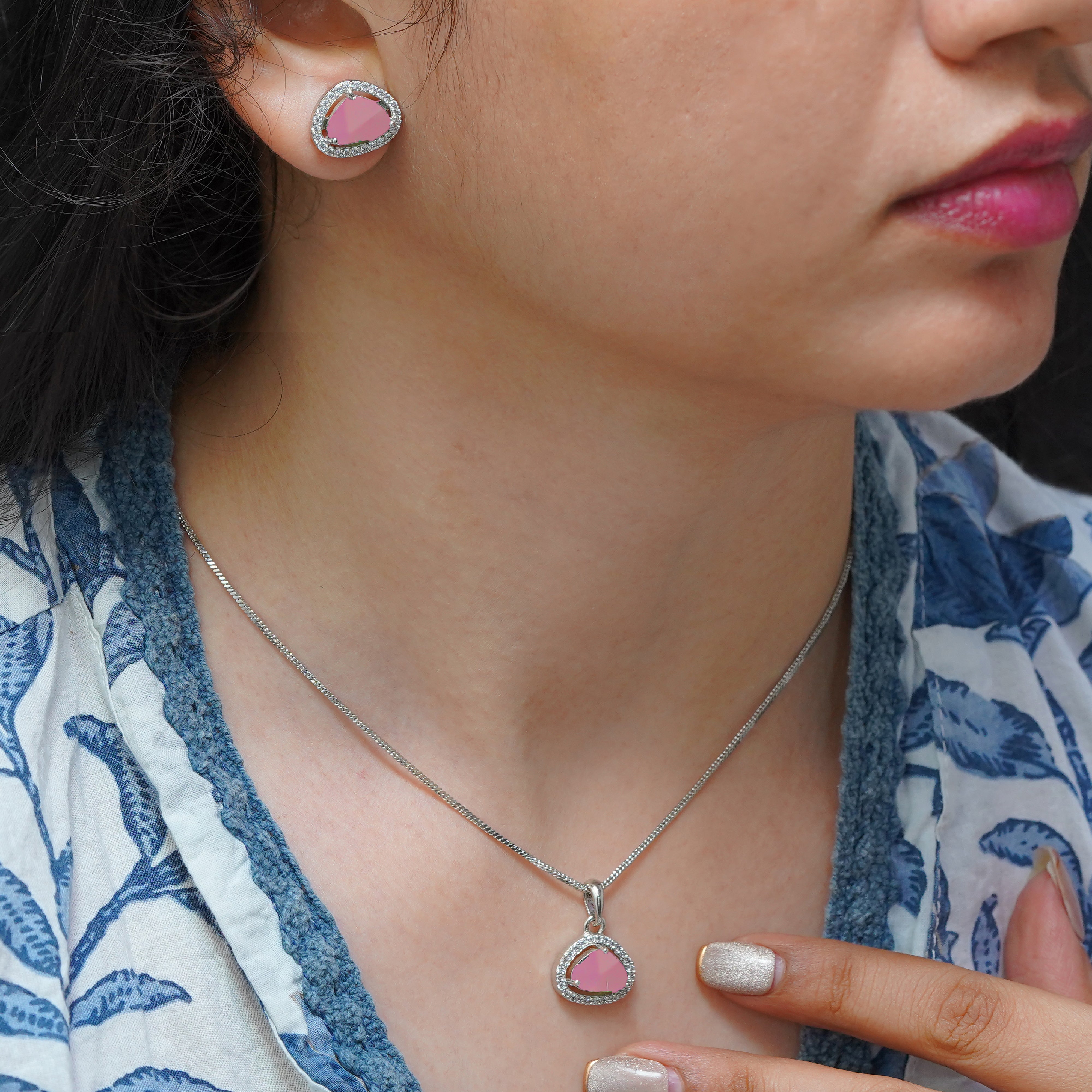 Charming Teardrop Pink Gemstone Pendant Set with Earrings